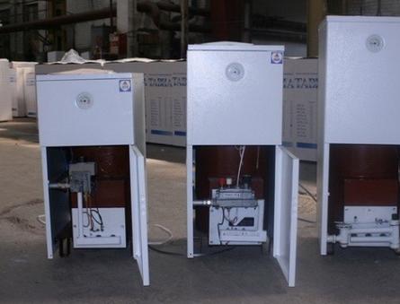 Gas floor-mounted double-circuit boilers