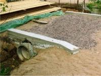 Пластиковые водостоки для крыши – комплектация и монтаж